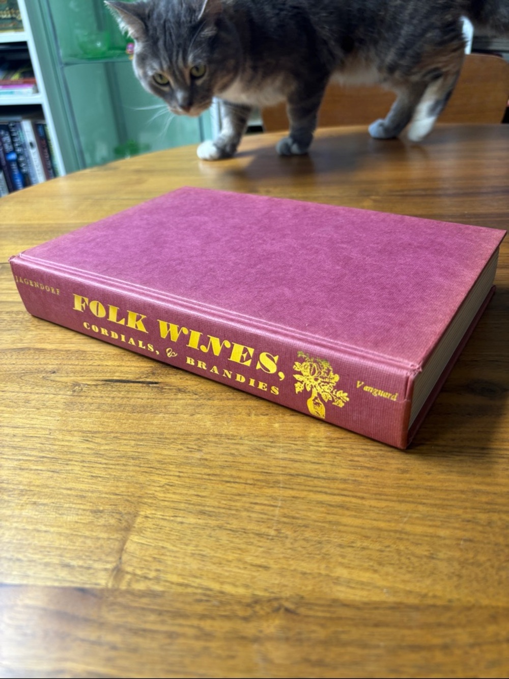 Vanguard 1963 Folk Wines Cordials & Brandies. No dust cover